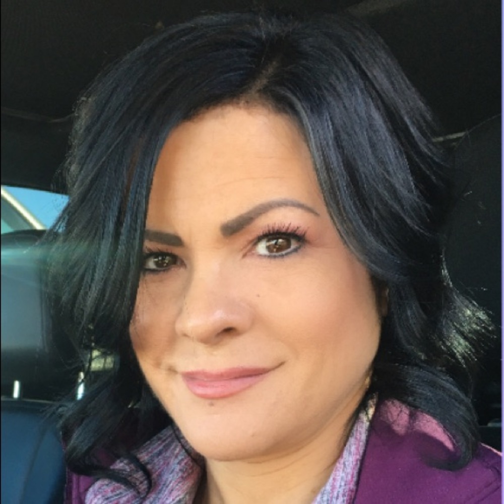 Meet your Posher, Becki